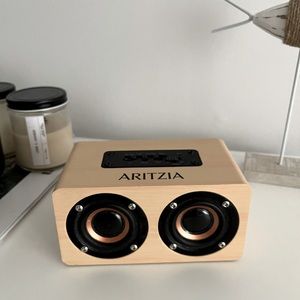 Aritzia Portable Bluetooth Speaker